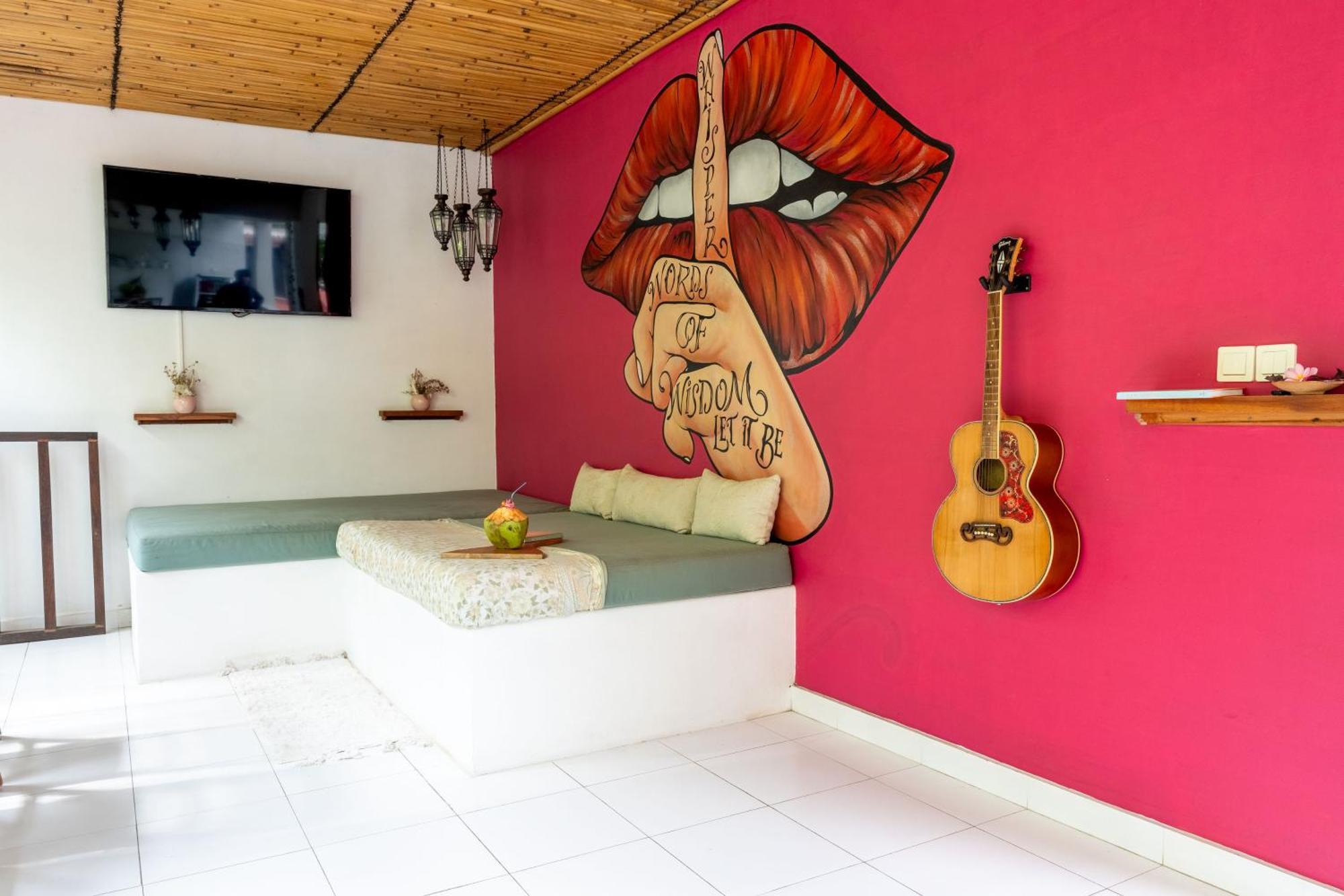 Hotel Naia Lombok à Kuta  Extérieur photo