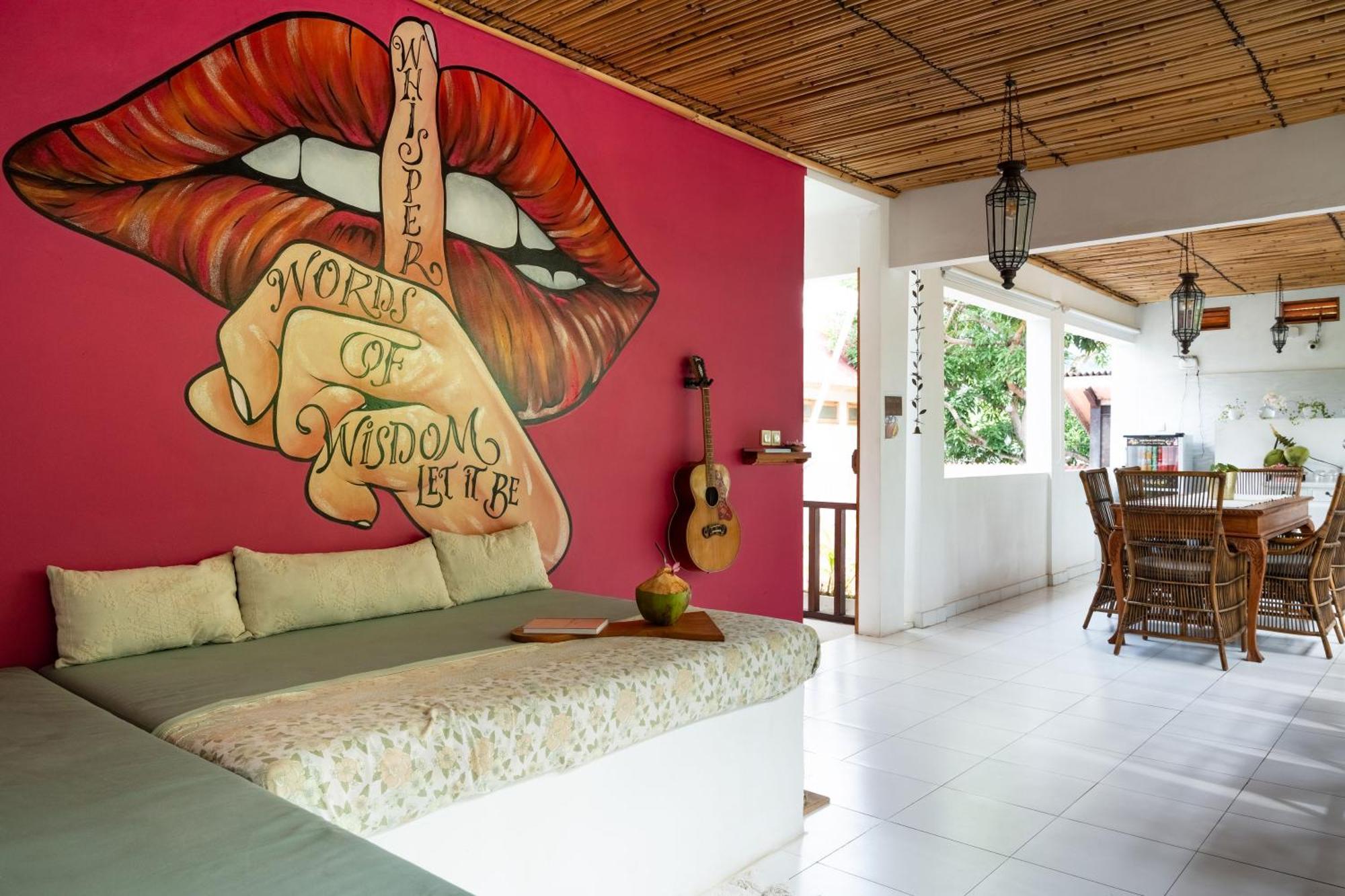 Hotel Naia Lombok à Kuta  Extérieur photo